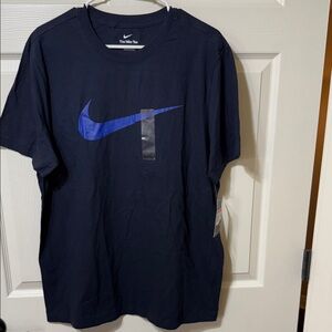 Nike Men's black Short Sleeve Tee NWT